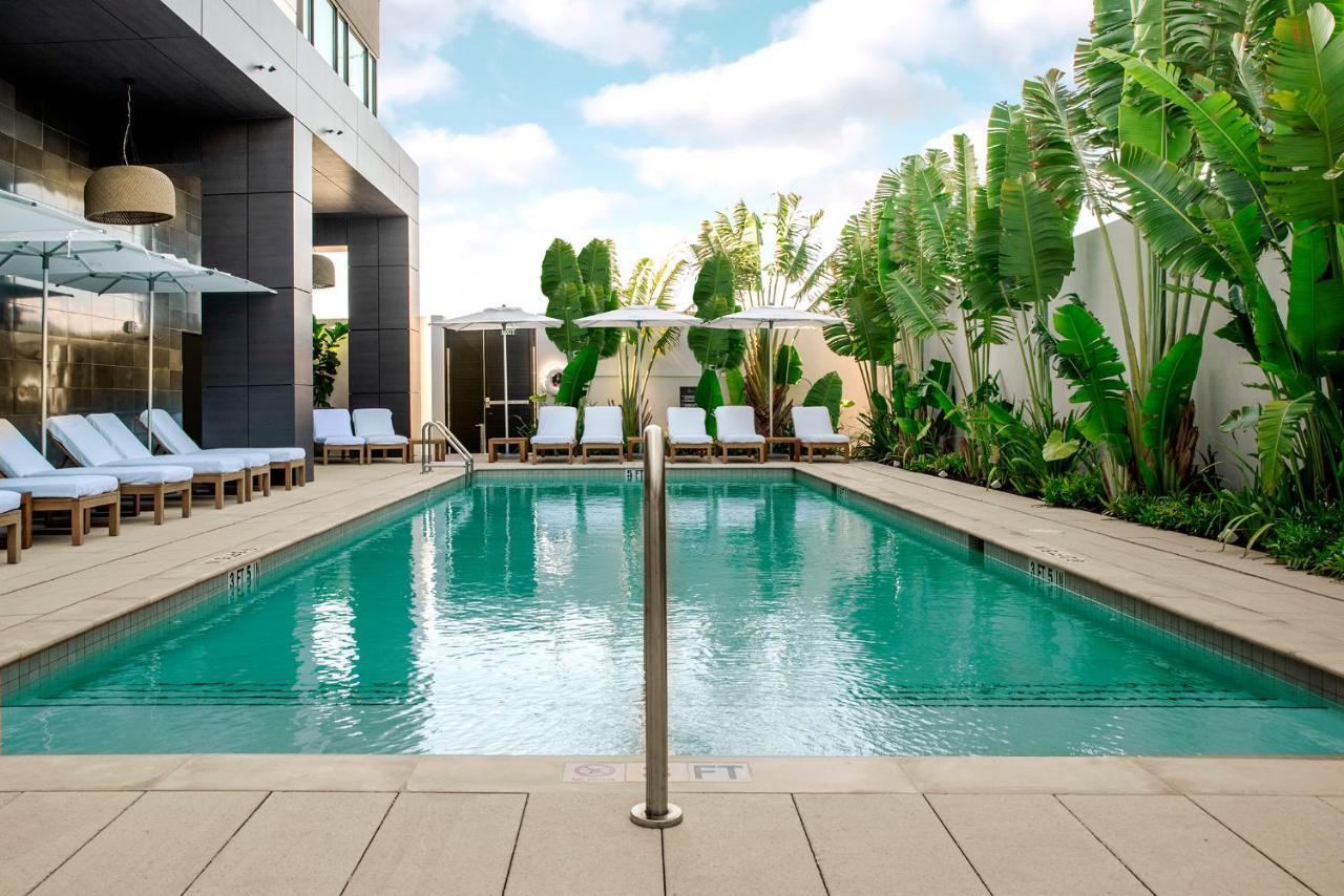 Ette Luxury Hotel & Spa Four Corners エクステリア 写真 The pool at the hotel