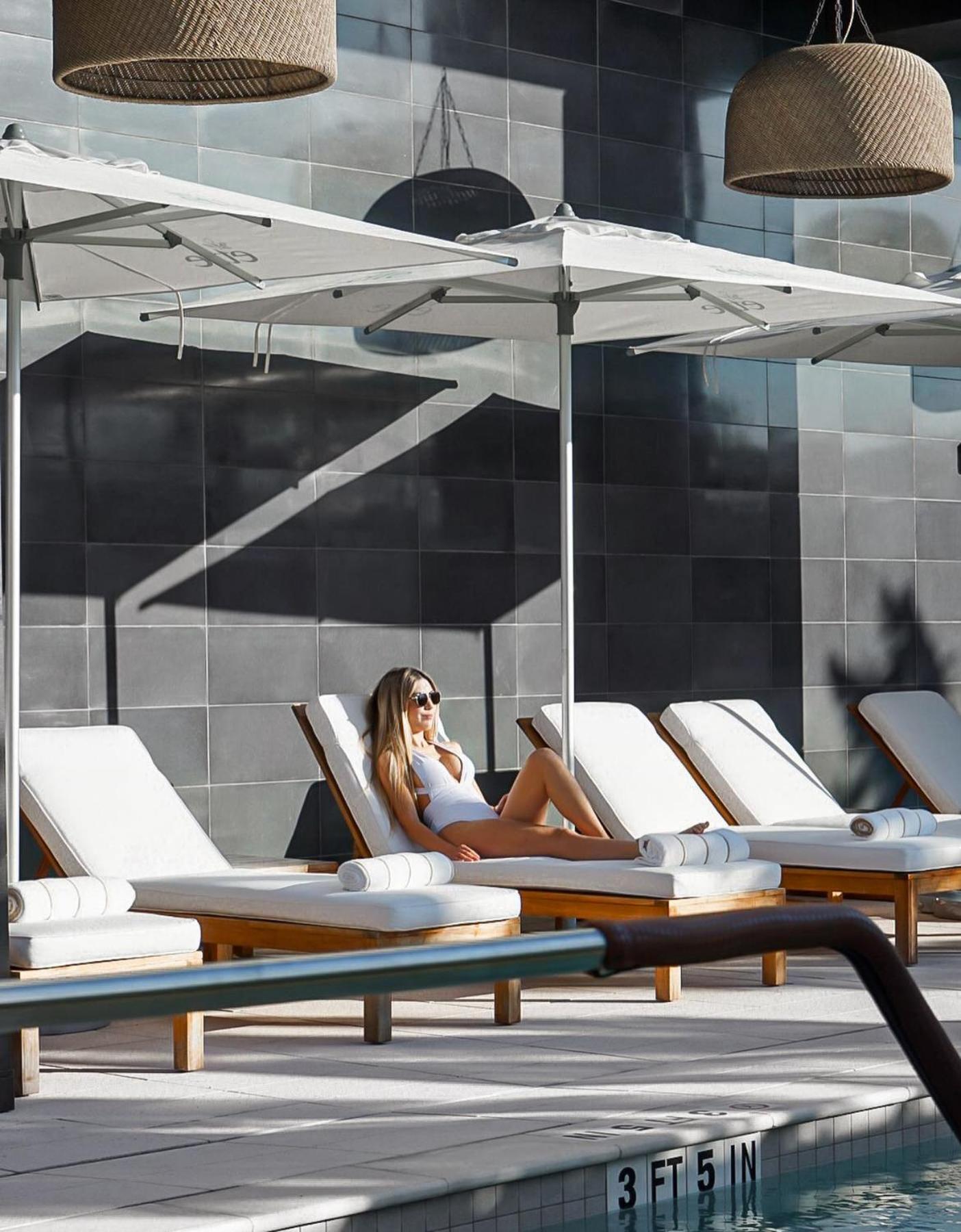 Ette Luxury Hotel & Spa Four Corners エクステリア 写真 The pool at the W South Beach